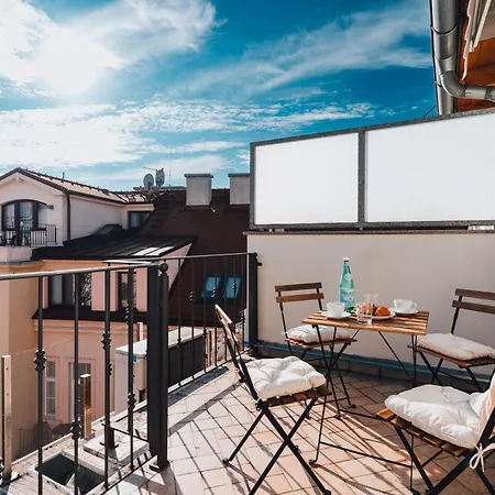 Spacious Near The River *
