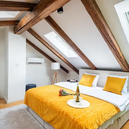 Duplex I Center I Palladium Apartmán
